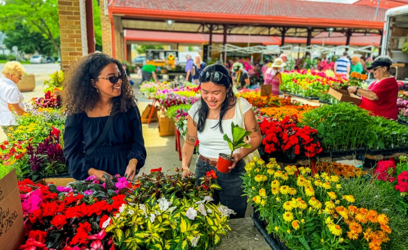 Makers Market Saturday Stroll